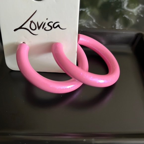 💎💖Lovisa Timeless Enamel Coated Pink Hoop Earrings-NWT - Picture 1 of 14